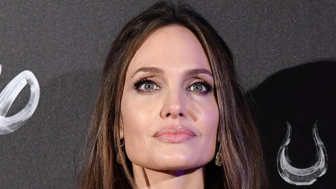 Angelina Jolie contro Brad Pitt, il figlio Maddox chiamato a testimoniare