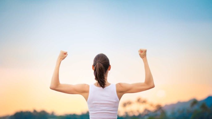 Esercizi per snellire e tonificare le braccia