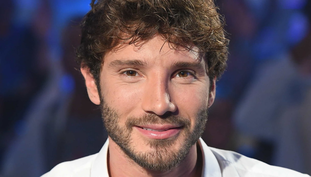 Amici 2021, Stefano De Martino giudice del serale di Maria De Filippi