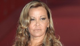 Isola 2021, Vera Gemma: il passato da spogliarellista e domatrice