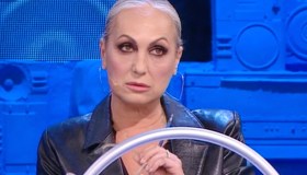 Amici 2021, la Celentano contro Rosa e Martina: “Non meritano il Serale”