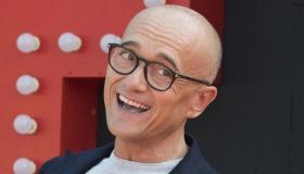 Alfonso Signorini si confessa sul GF Vip: “Tifavo per Pretelli”
