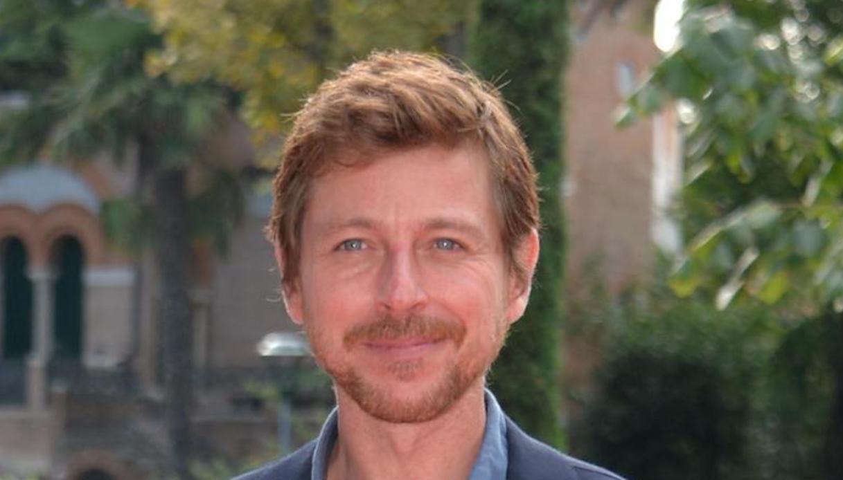 Oggi è un altro giorno, Claudio Gioè racconta Makari e la sua Sicilia