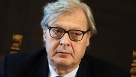 Vittorio Sgarbi: “Ho un cancro, cerco di resistere”