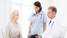 Terapia su misura per il tumore al seno, cosa significa e come si fa