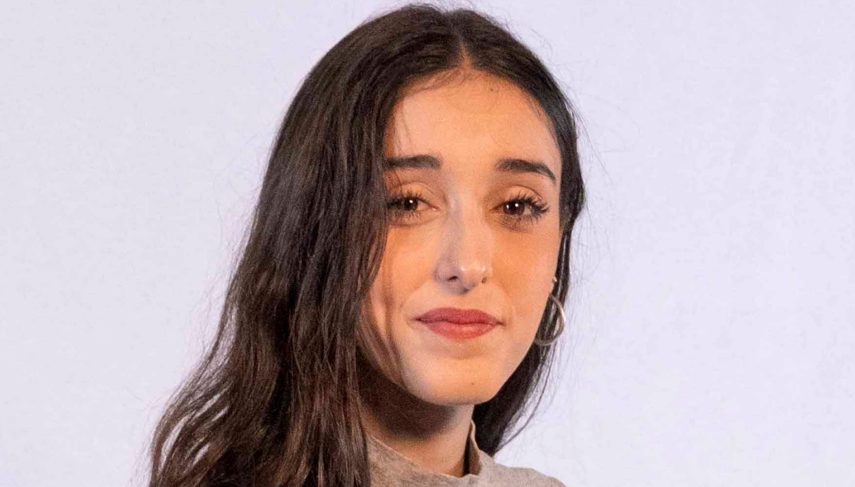 Amici 2021, Giulia vince e festeggia con Sangiovanni: il loro bacio è dolcissimo