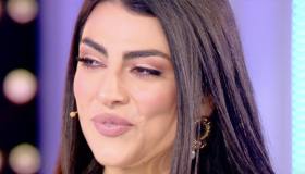 Domenica Live, Giulia Salemi racconta l’incontro con la famiglia di Pretelli