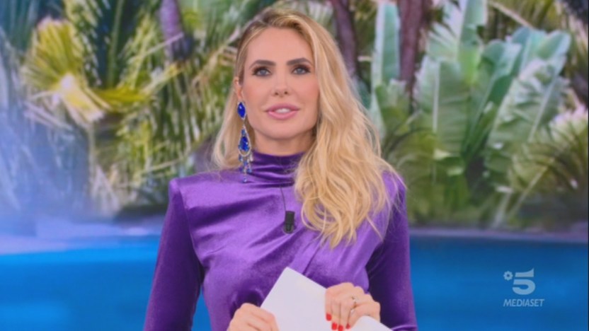 Isola, Giorgi difeso dalla figlia. Faccia a faccia tra Awed e Vera Gemma
