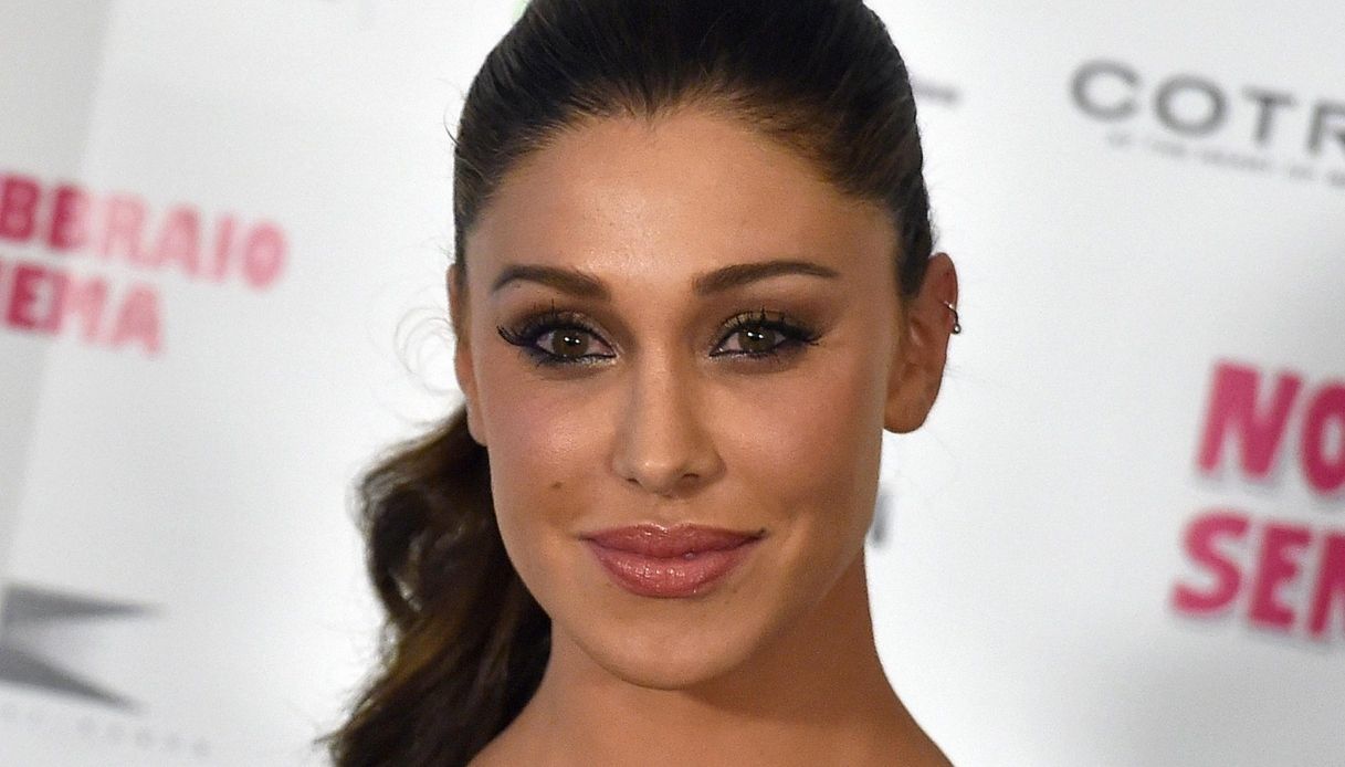 Belen Rodriguez, il video emozionante in cui scopre di aspettare una bambina