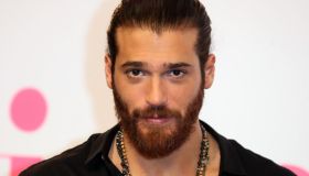 Can Yaman invade Mediaset, dopo Mr Wrong riprende Bitter Sweet