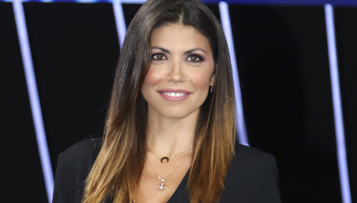 Canzone Segreta, Serena Rossi è splendida. E Flora Canto sorprende Brignano