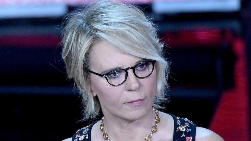 Amici 2021, Maria De Filippi si infuria con i ballerini: “Rispettate le persone”