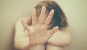 Beppe Grillo nel video non ha difeso il figlio, ha offeso tutte le donne