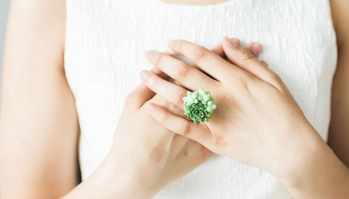 Anello di fiori