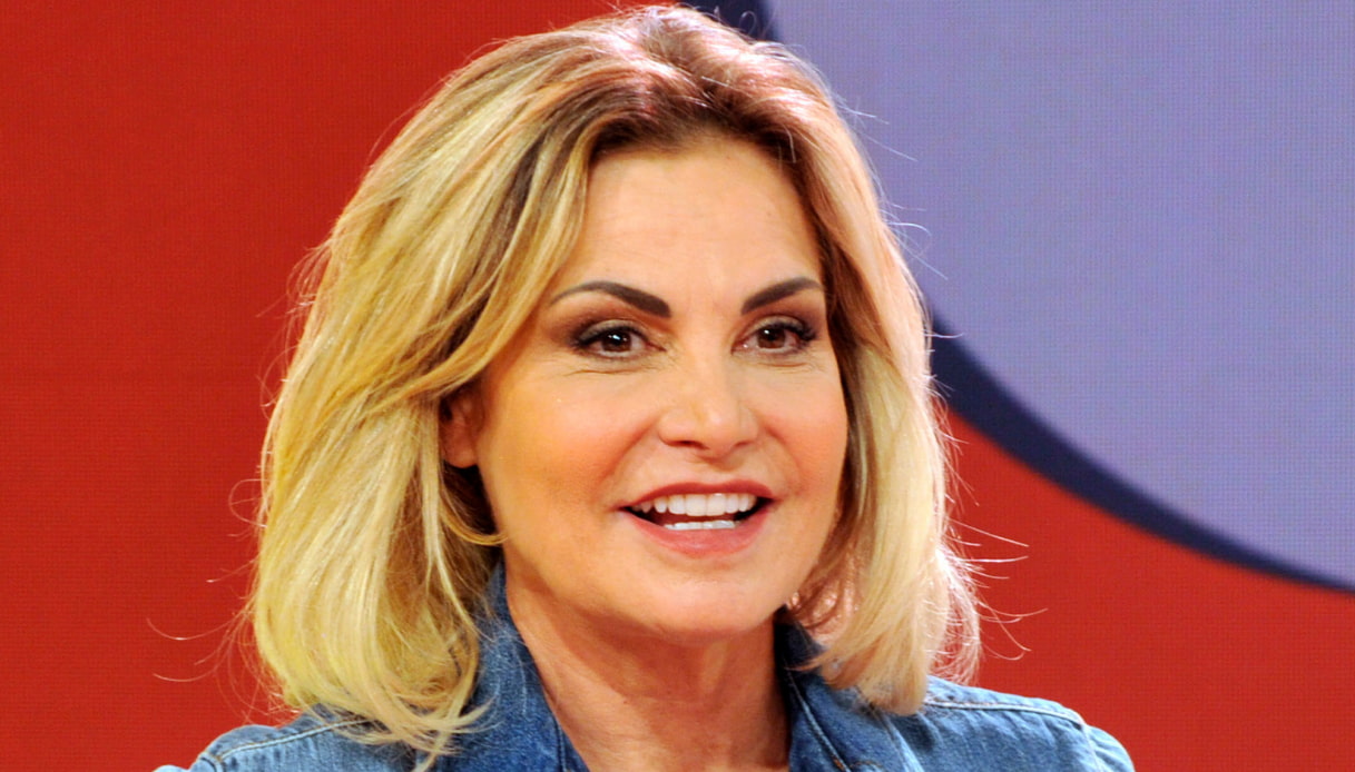 Isola, Simona Ventura rivela cosa pensa della conduzione di Ilary Blasi