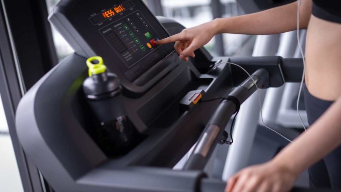 Come iniziare a correre sul tapis roulant