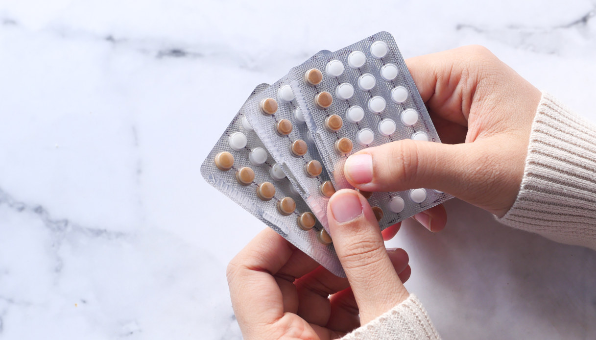 Contraccezione orale, una storia dalla parte delle donne