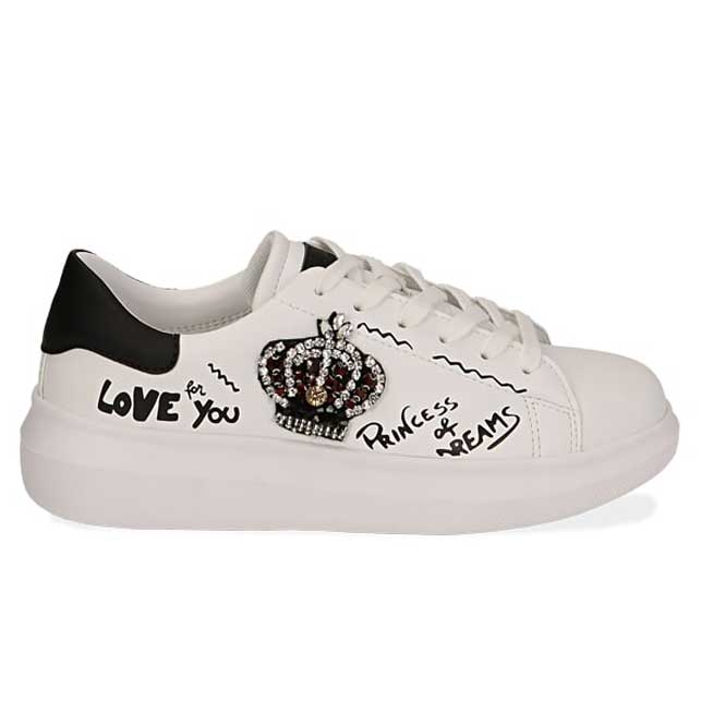 sneakers regina