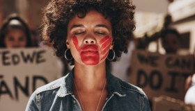 Il vero virus dal quale proteggerci è quello della violenza sulle donne