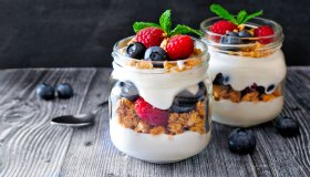 Dieta con lo yogurt: benefici, ricette e menù della settimana