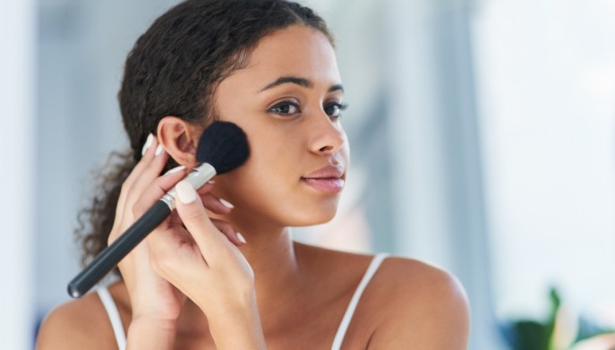 Blush in crema, come si applica