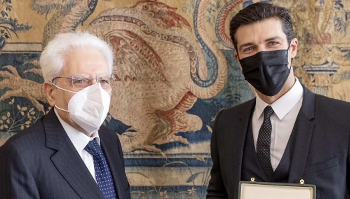 Roberto Bolle nominato Grande Ufficiale al Merito dal Presidente Mattarella
