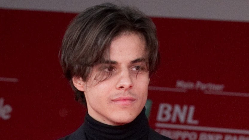 Michele Merlo, il dolore della fidanzata Luna: “Grazie romantico ribelle”