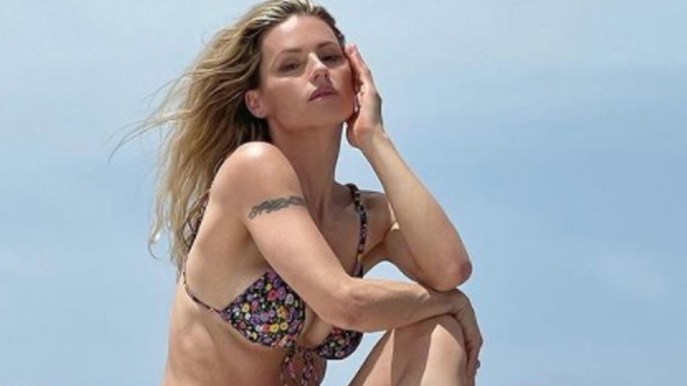 Michelle Hunziker su Instagram: primo bikini da sirena