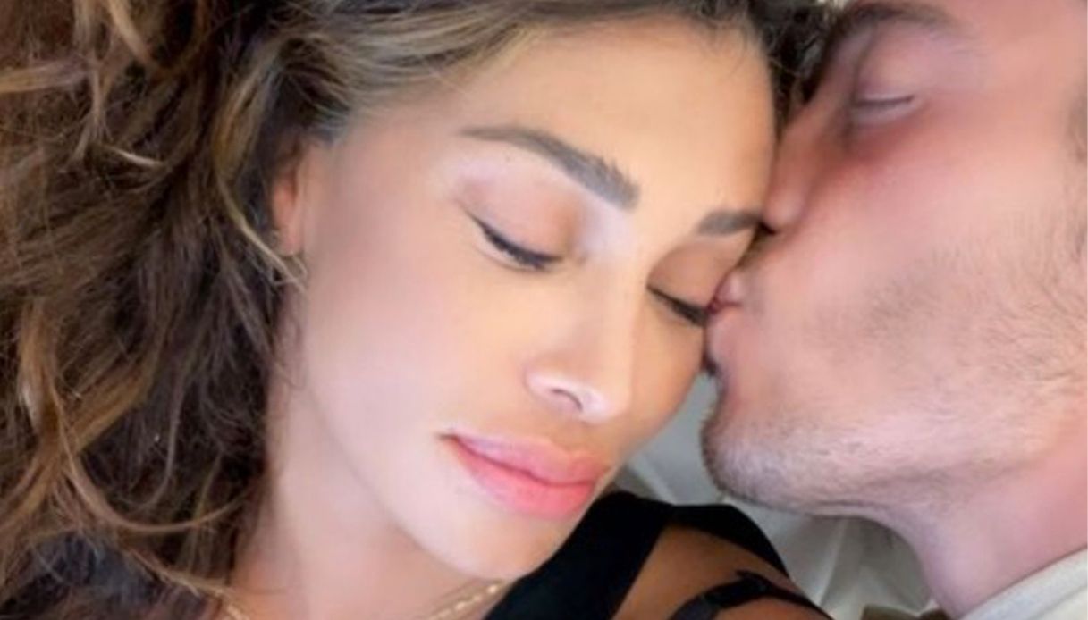 Belen Rodriguez mamma di Luna Marì: il commento dell’ex di Antonino Spinalbese