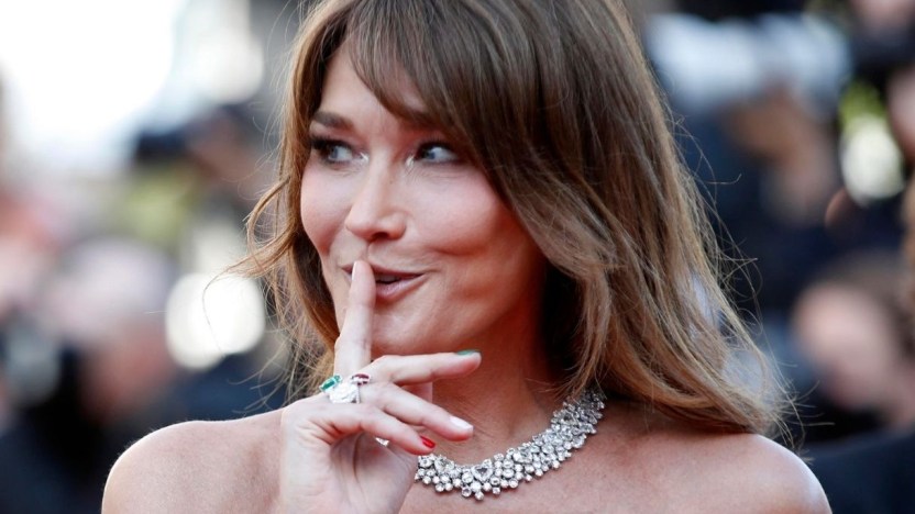 Marco Verratti e Jessica Aidi sposi, la performance di Carla Bruni al matrimonio