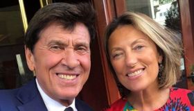 Gianni Morandi, il supporto incondizionato (e l’amore) della moglie Anna