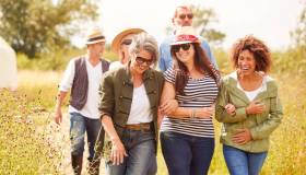 Mete e consigli per vacanze per single over 50