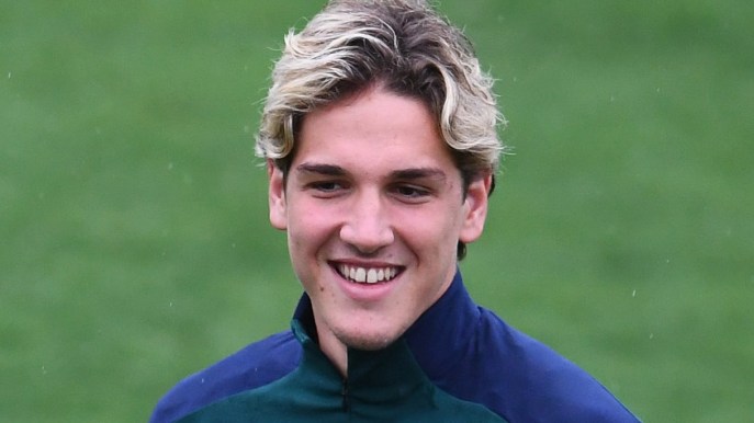 Zaniolo papà, Sara Scaperrotta ha partorito. E il campione vola dal figlio