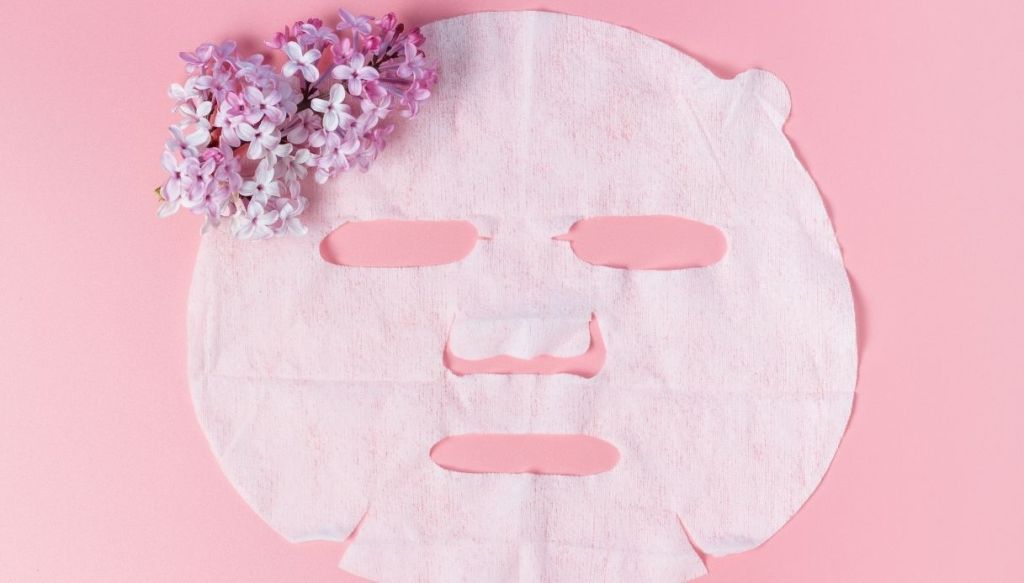 Maschera viso in tessuto
