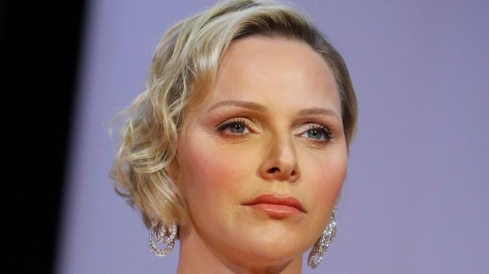 Charlene, Alberto di Monaco la lascia sola: è già ripartito con i figli