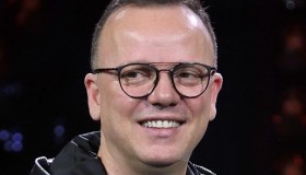 Gigi D’Alessio papà per la quinta volta: Denise sarebbe incinta