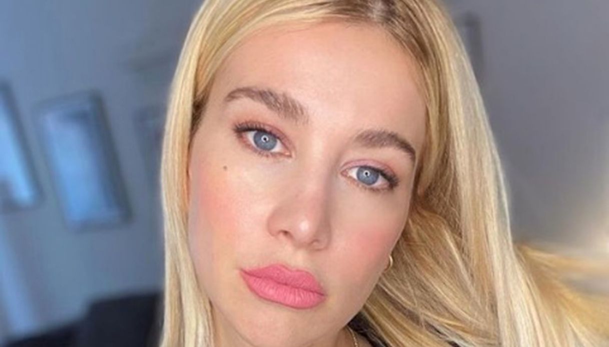 Clizia Incorvaia contro gli stereotipi sulla gravidanza a 40 anni