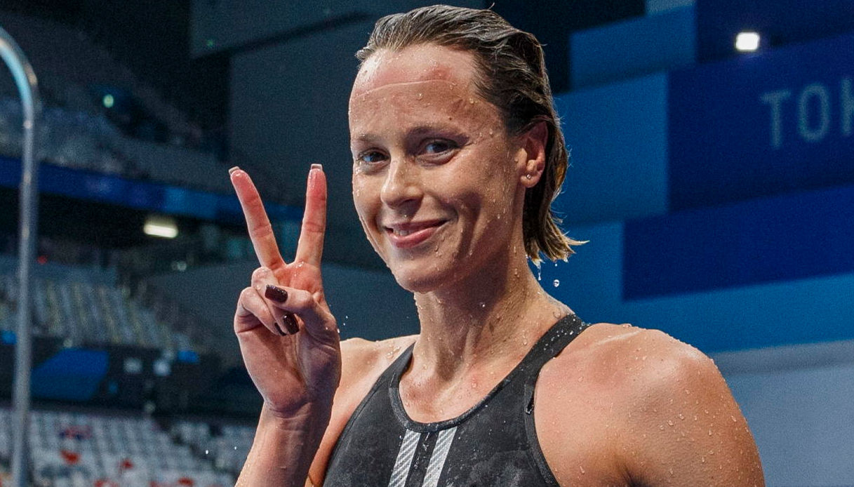 Federica Pellegrini dice addio alle Olimpiadi: la festa a Tokyo con gli Azzurri
