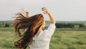Come scegliere il colore di capelli in base all’armocromia, per una chioma dall’effetto wow!