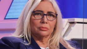 Mara Venier, il retroscena sull’addio a Renzo Arbore: c’entra Domenica In