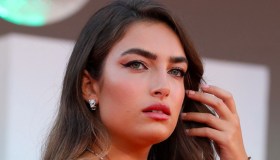 Nilufar Addati risponde alle critiche sul suo fisico a Venezia: da imitare