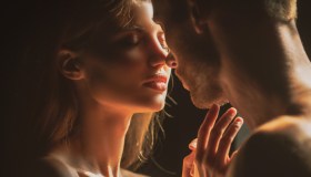 Afrodisiaci naturali: come risvegliare la passione con le erbe