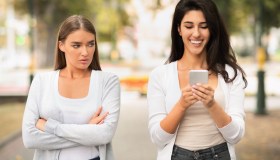 Test: Quanto sei invidiosa?