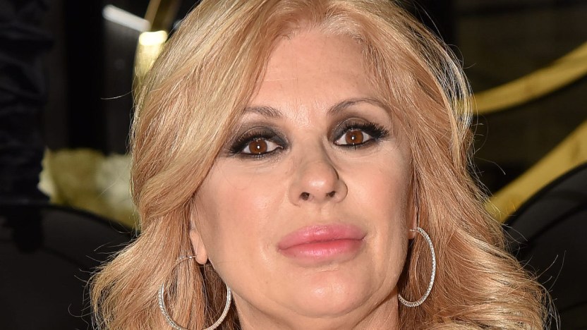 U&D, Tina spaventa i corteggiatori di Isabella e viene rispedita a scuola di educazione