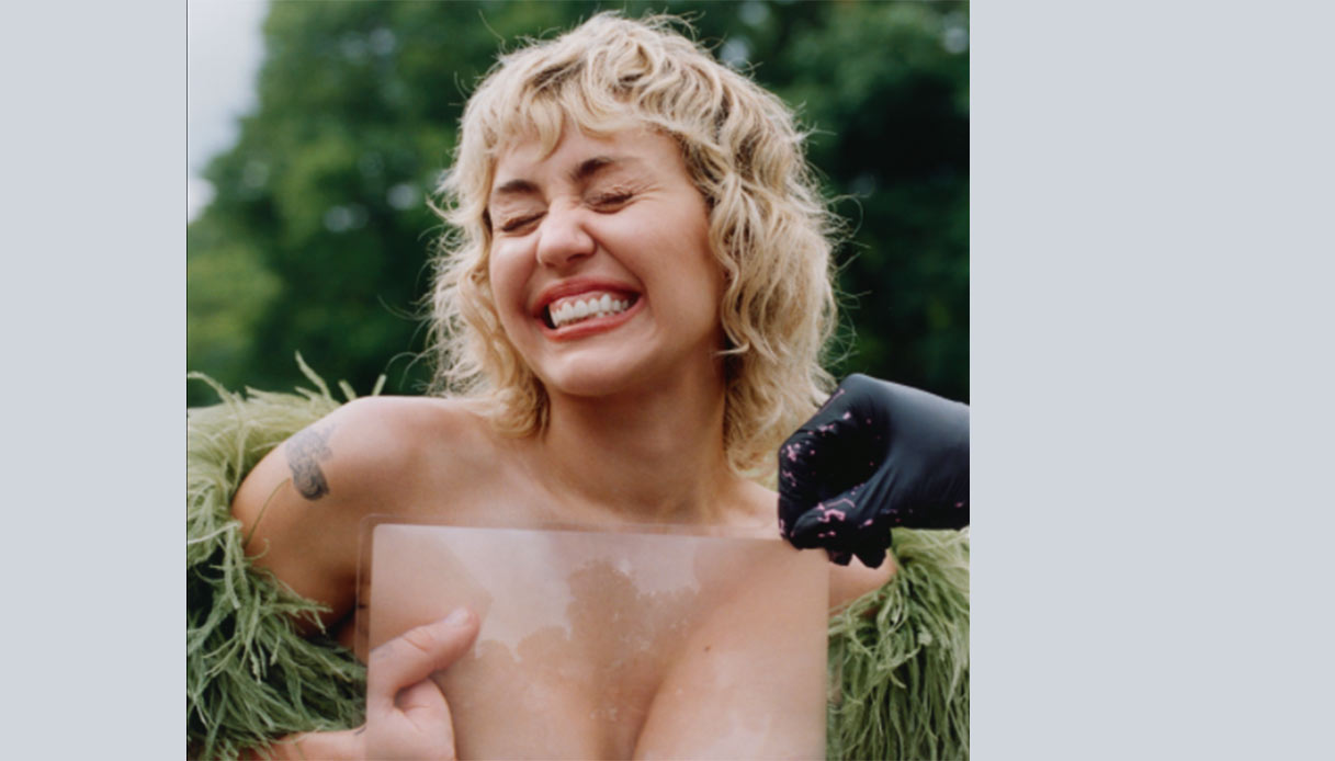 Miley Cyrus su Interview