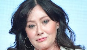 Shannen Doherty in lacrime: “Il giorno in cui ho deciso di radermi i capelli”
