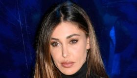 Antonino Spinalbese ignora le voci di crisi con Belen e fa una dedica a Luna Marì