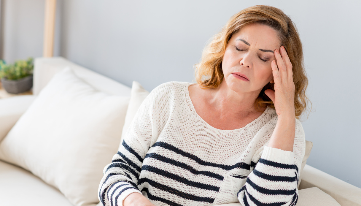 Emicrania, come si manifesta e si affronta