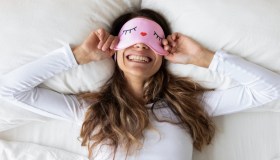 Se ti svegli presto la mattina sarai più felice. Lo conferma la scienza