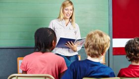 “Educare alla lettura ad alta voce”: gli appuntamenti al Salone del Libro